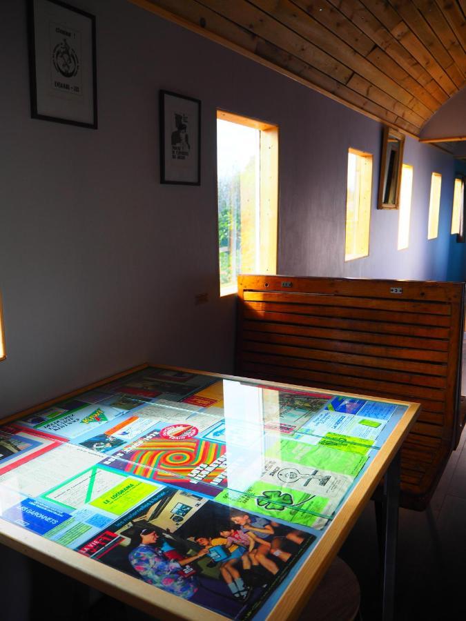 La Gare De Millas Eksteriør billede